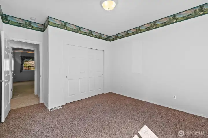 2nd BR Door & Closet