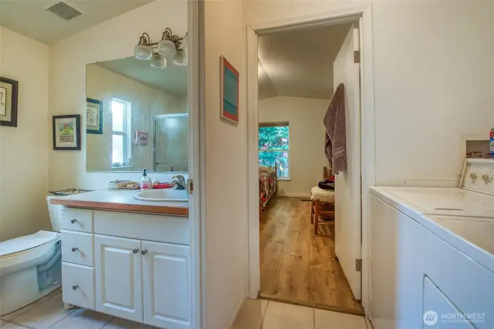 Bathroom and laundry in 2018 manufactured doublewide.