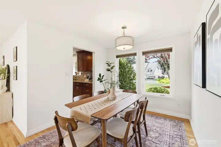 Formal dining space with room for a large buffet or hutch