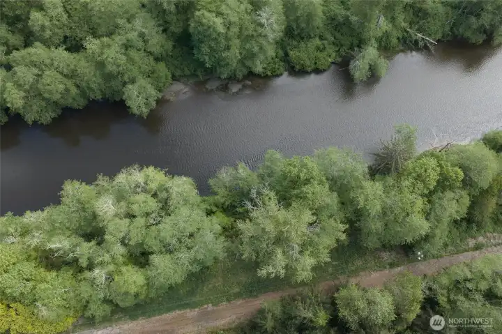 600 +/- feet of Wynooche River frontage