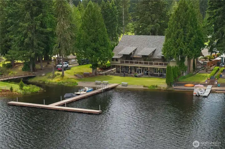 Lake Limerick Clubhouse