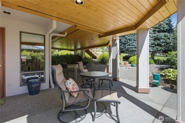 Private lower level Patio
