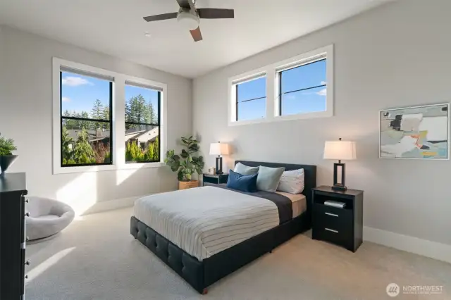 Additional ensuite upstairs