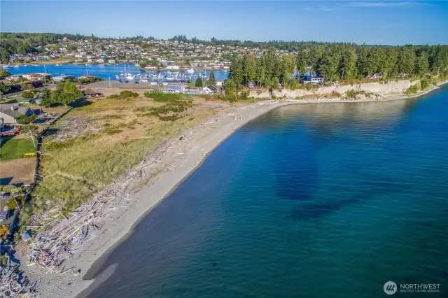 The Driftwood Key community beach