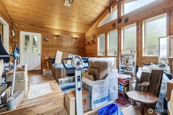 Hot Tub Room