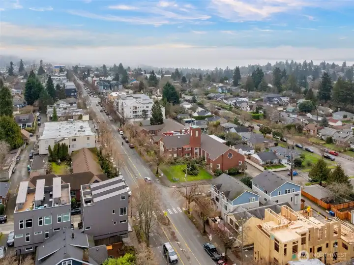 Perfect location between the Admiral and the Alaska Junction.