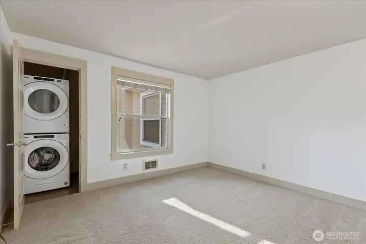 Washer and Dryer Included