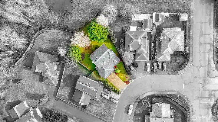 Large private lot. Situated along green belt , Private.