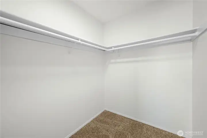 Large Walkin closet