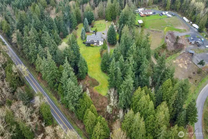 Subject home is in the middle of this photo....;...very private setting only 15 minutes west of I-5 off exit # 199.