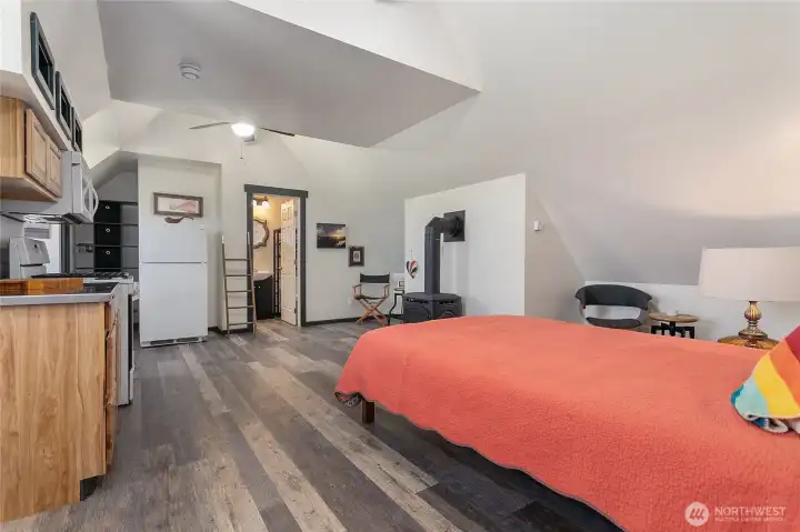 ADU above garage. Photos taken prior to rented.