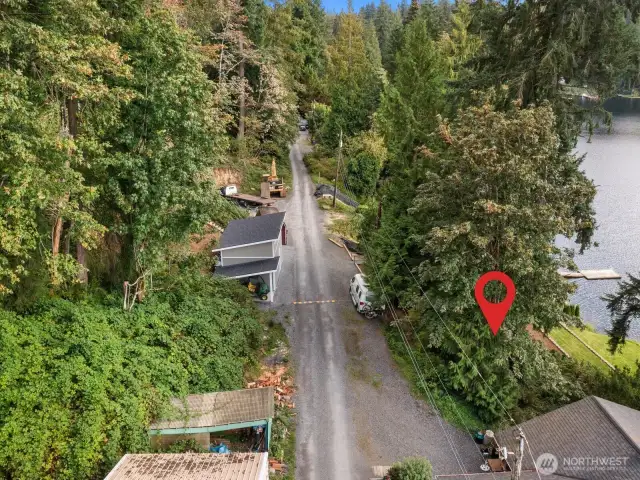 Lake Bosworth Lane road access to waterfront piece
