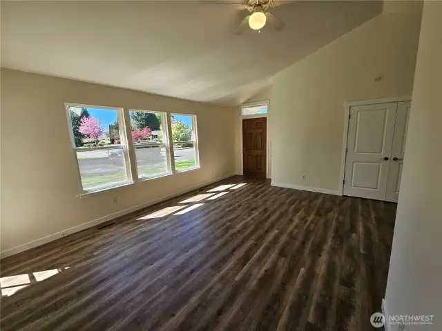 Family room to front door