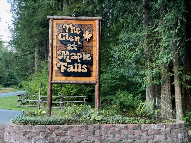 Welcome to the Glen at Maple Falls!