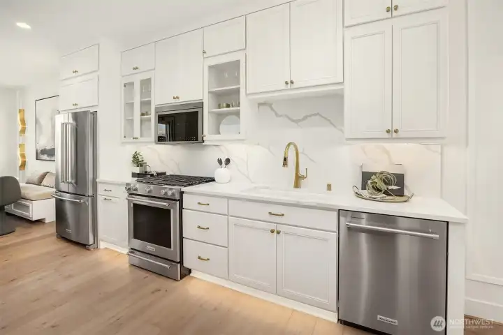 Photo for illustration purposes only & is not of the actual home for sale (Cascadian model home).