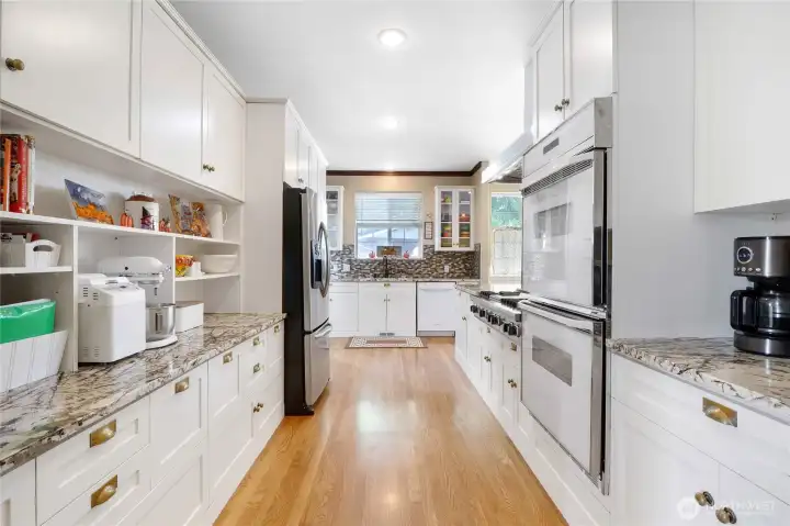Large island with bar seating—great for casual meals and prep