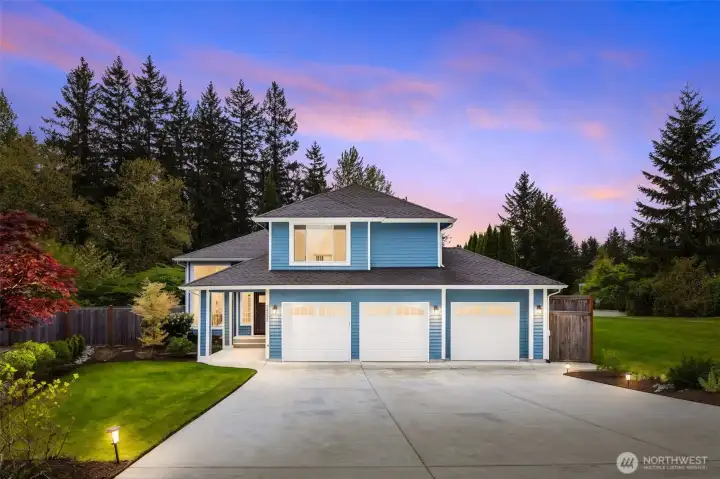 Exceptional Murray Franklyn 5 bedroom home in Sammamish