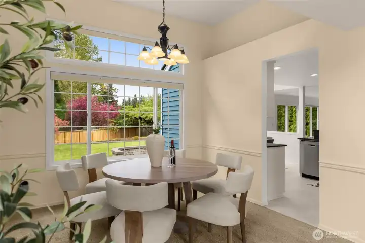 Dining room right off kitchen