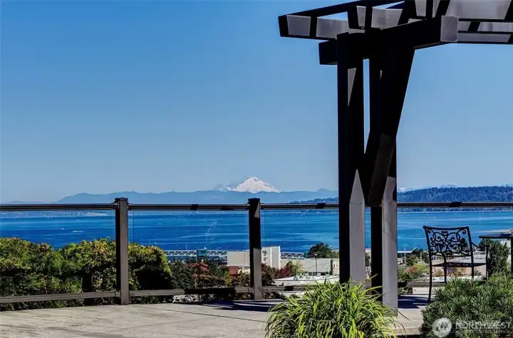 Glorious outlooks are sprinkled throughout Point Edwards community, choose whichever you desire to enjoy different viewpoints.