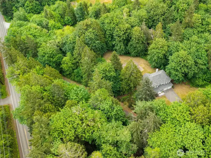 Easy access to Clear Creek which takes you to Poulsbo or Silverdale