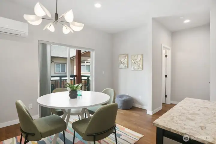 Nice Size dining area off the kitchen!  can have a much larger table to accommodate more guests!
