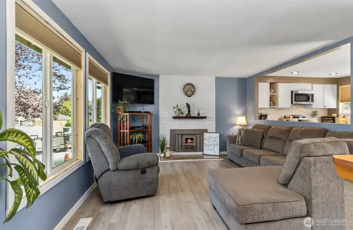 Living room - NEW FLOORS AND WINDOWS