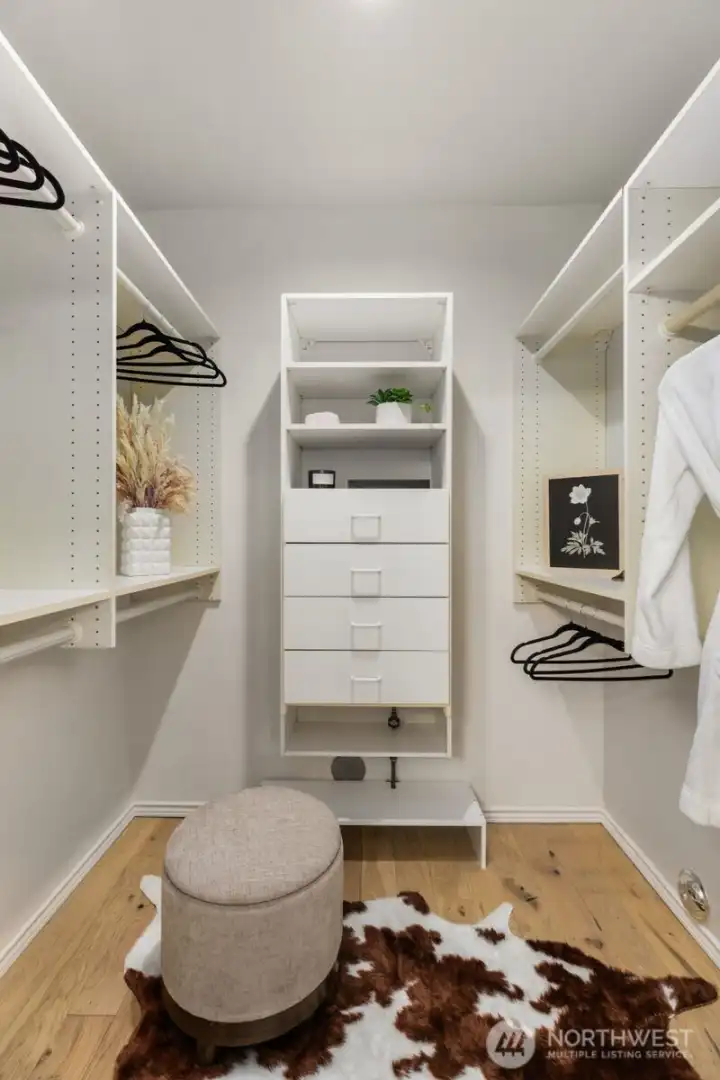 Ample space in primary closet.