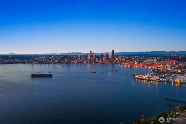 Views of the Seattle skyline.