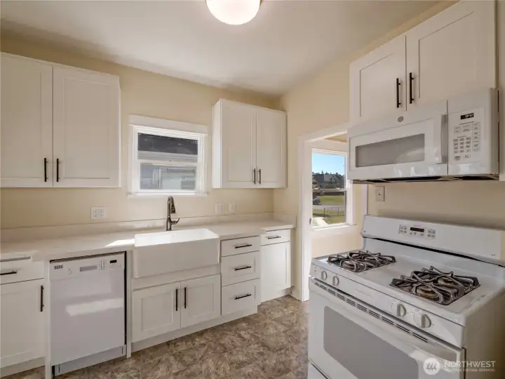 Completely renovated kitchen