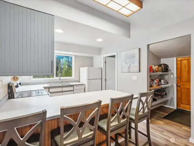 Kitchen with eating area