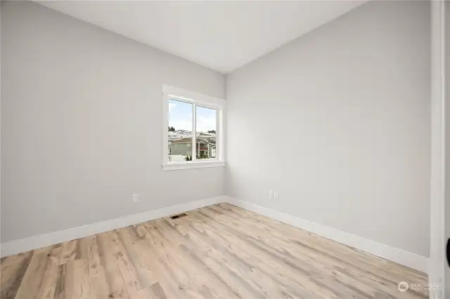 Office/Media Room - Could be bedroom no closet