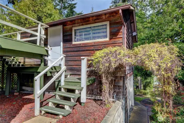 separate studio  over the garage with a bathroom