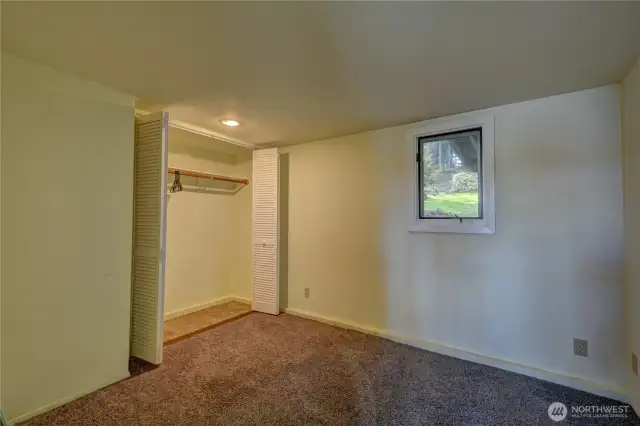Cabin bedroom