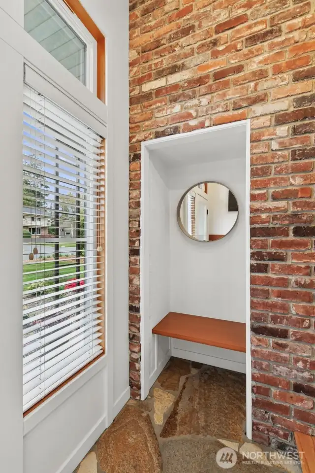 Entry built-in seat is a great detail