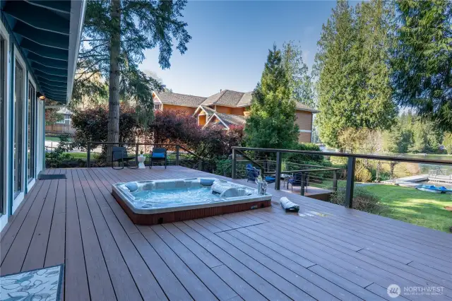 Spacious entertaining deck with hot tub