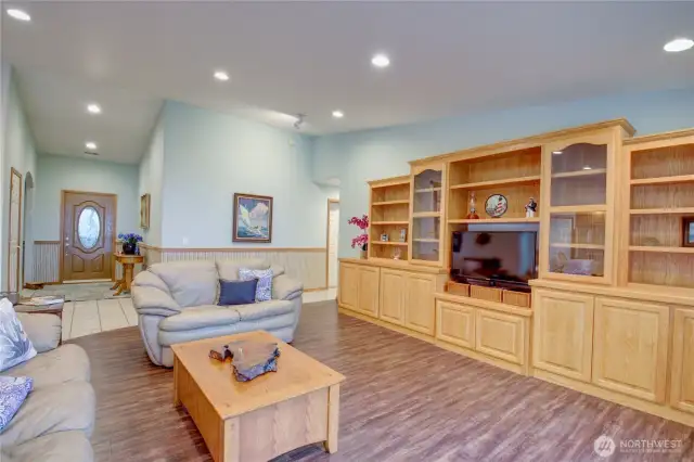Lots of built in cabinets and shelving
