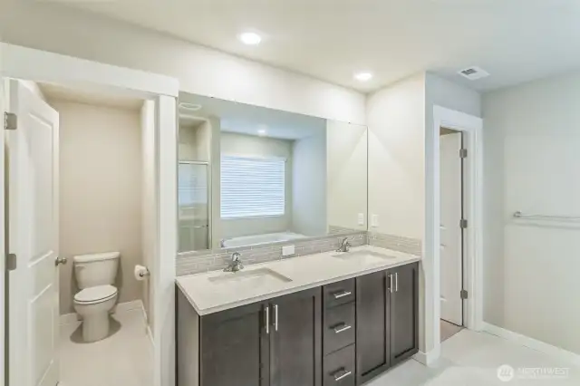 Ensuite Bath