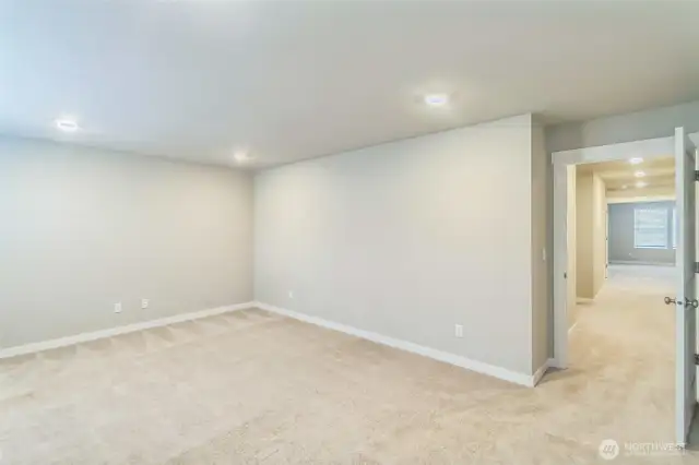 Upstairs bonus room