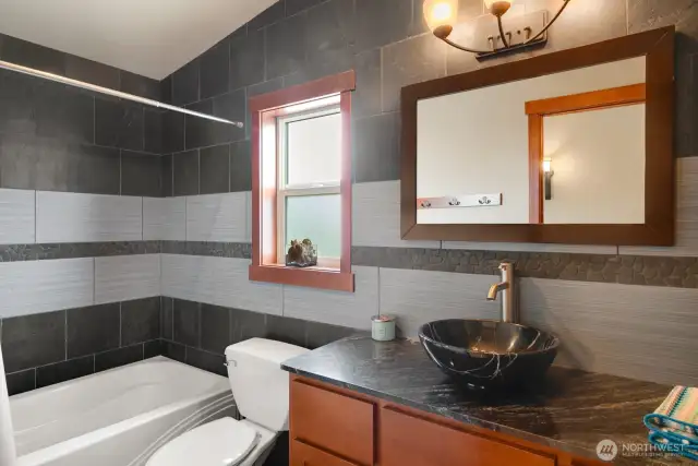 Main bathroom