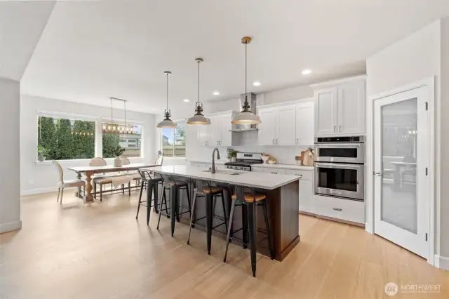 Kitchen / Dining