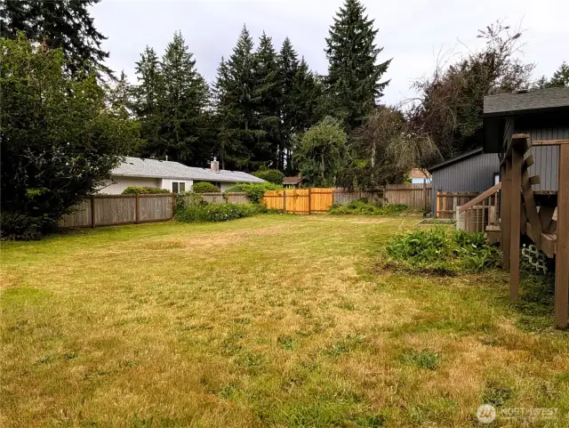 Large, Shy 1/4 acre lot with fenced back yard. #2407 Elliott Ave NW, Olympia, WA 98502