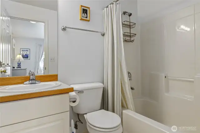 Second bedroom, ensuite bath