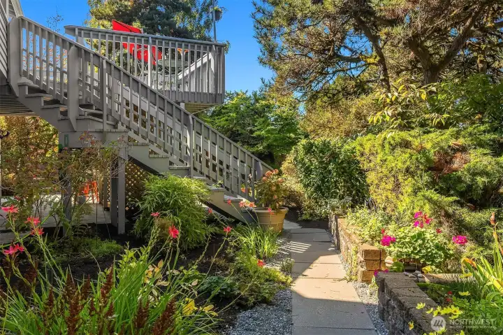 Lushly lansdscaped backyard.