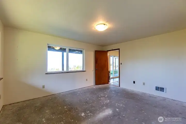 Lower level bedroom