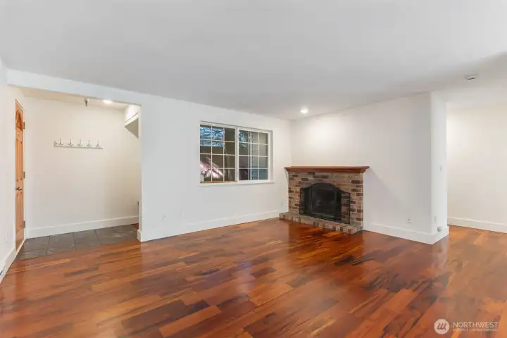 Unit entry, coat area and living room