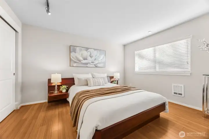 Queen sized Rosewood bed can stay if buyer wishes...