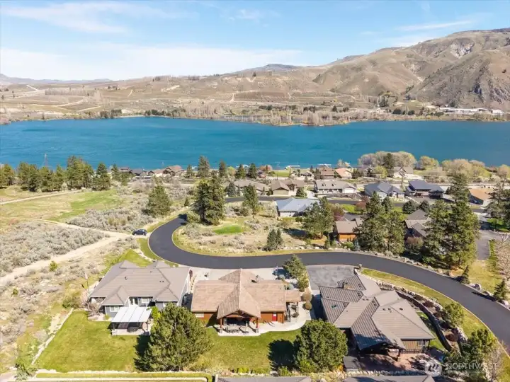 Stunning Columbia River views!