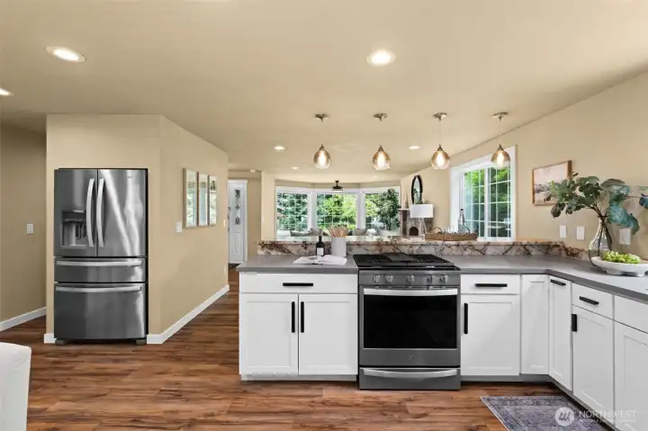 Kitchen for an entertainers dream