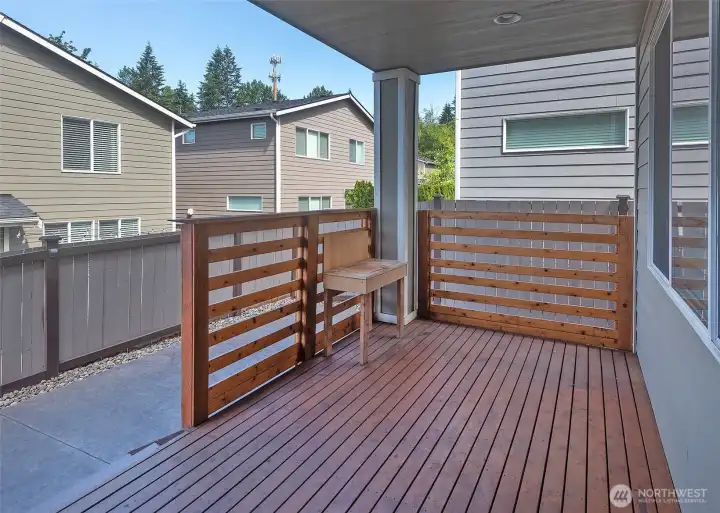 The fantastic covered deck extends your living space outdoors and provides the perfect setting for year-round barbecuing and entertaining, regardless of the weather.