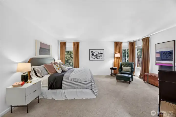 Spacious Primary Suite overlooking Backyard Spacious Primary Suite overlooking Backyard